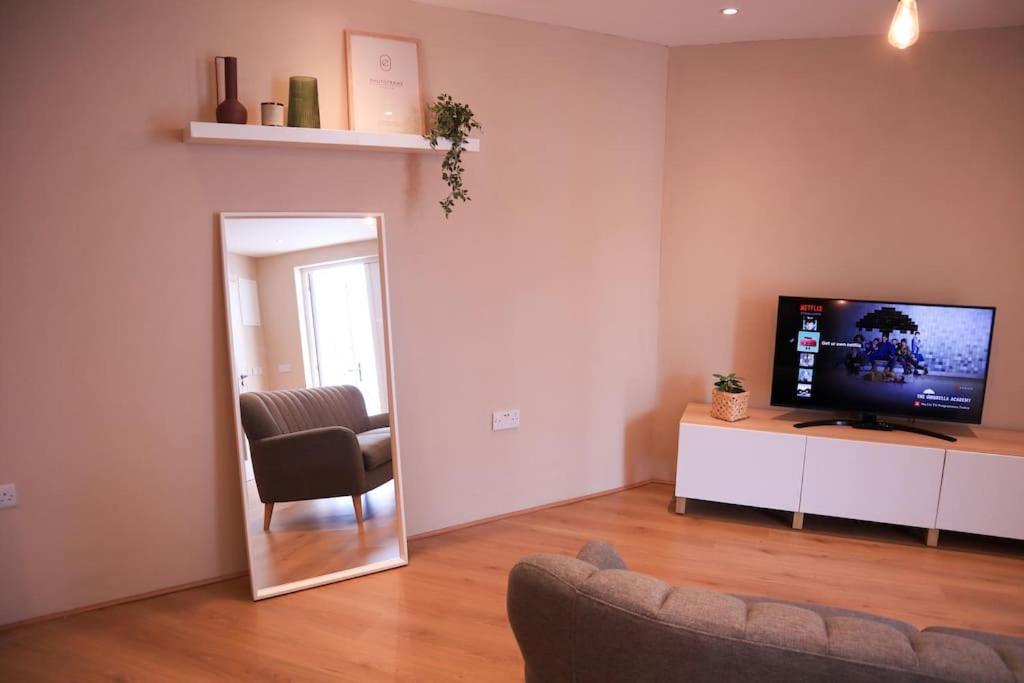 Modern Studio Apartment In Cashel Cashel  Exterior foto